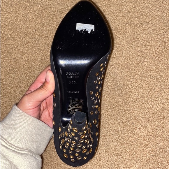 Prada shoes - Picture 3 of 6